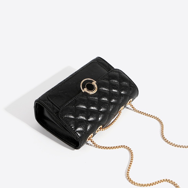 sac à main matelassé noir avec chainette