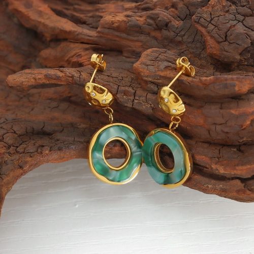 boucle d'oreille résine façon émeraude tronc