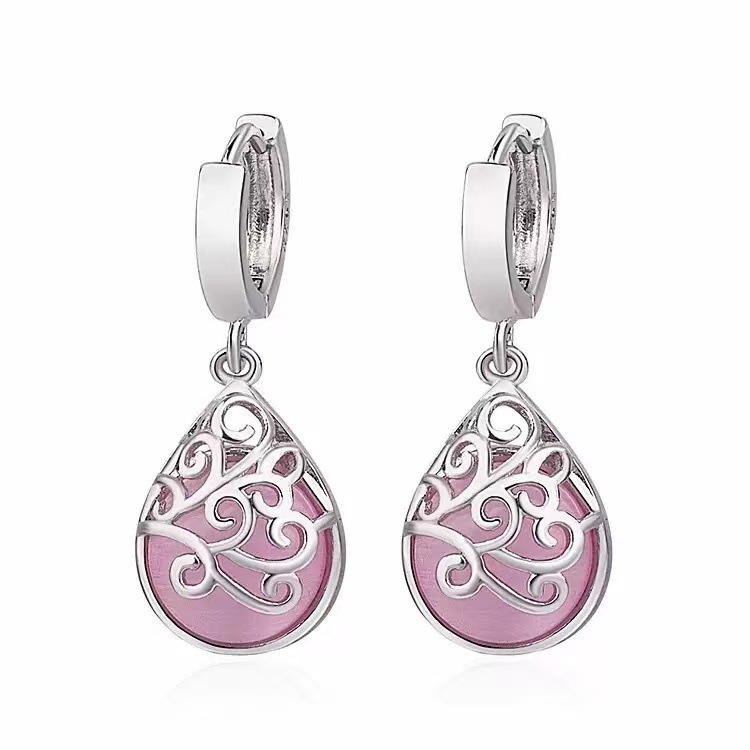 boucles d'oreilles gouttes argentées serties
