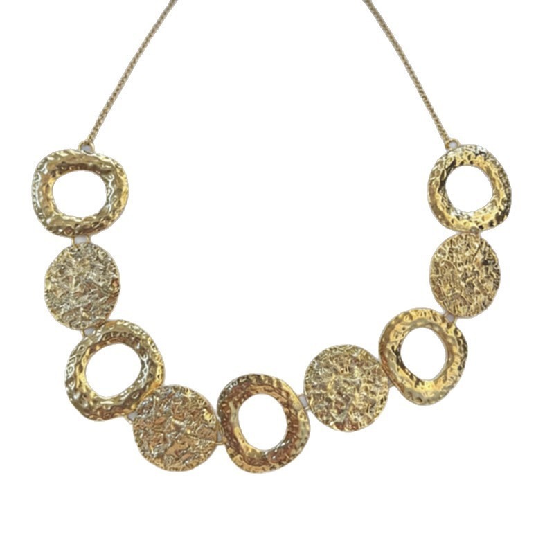 collier métal martelé pour femme dore 2