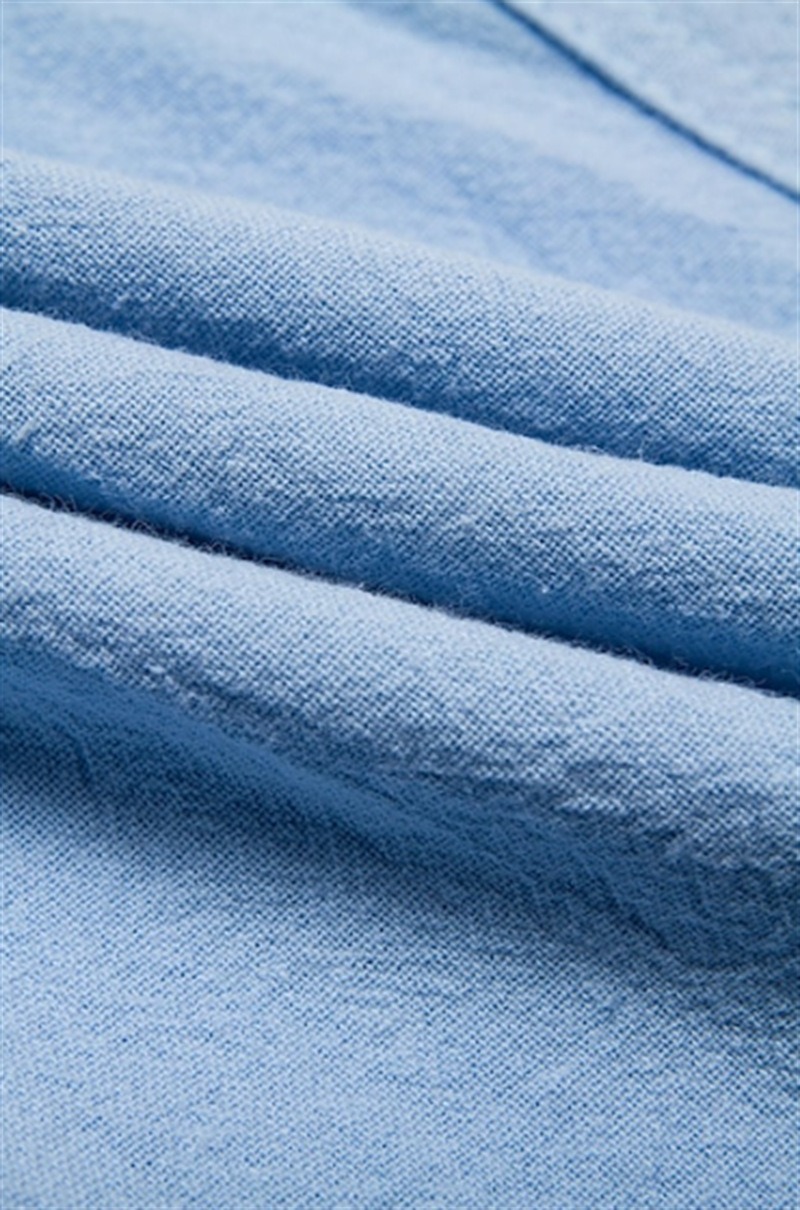 short bermuda pour homme cotone et lin bleu ciel detail 3
