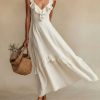 robe longue légère beige